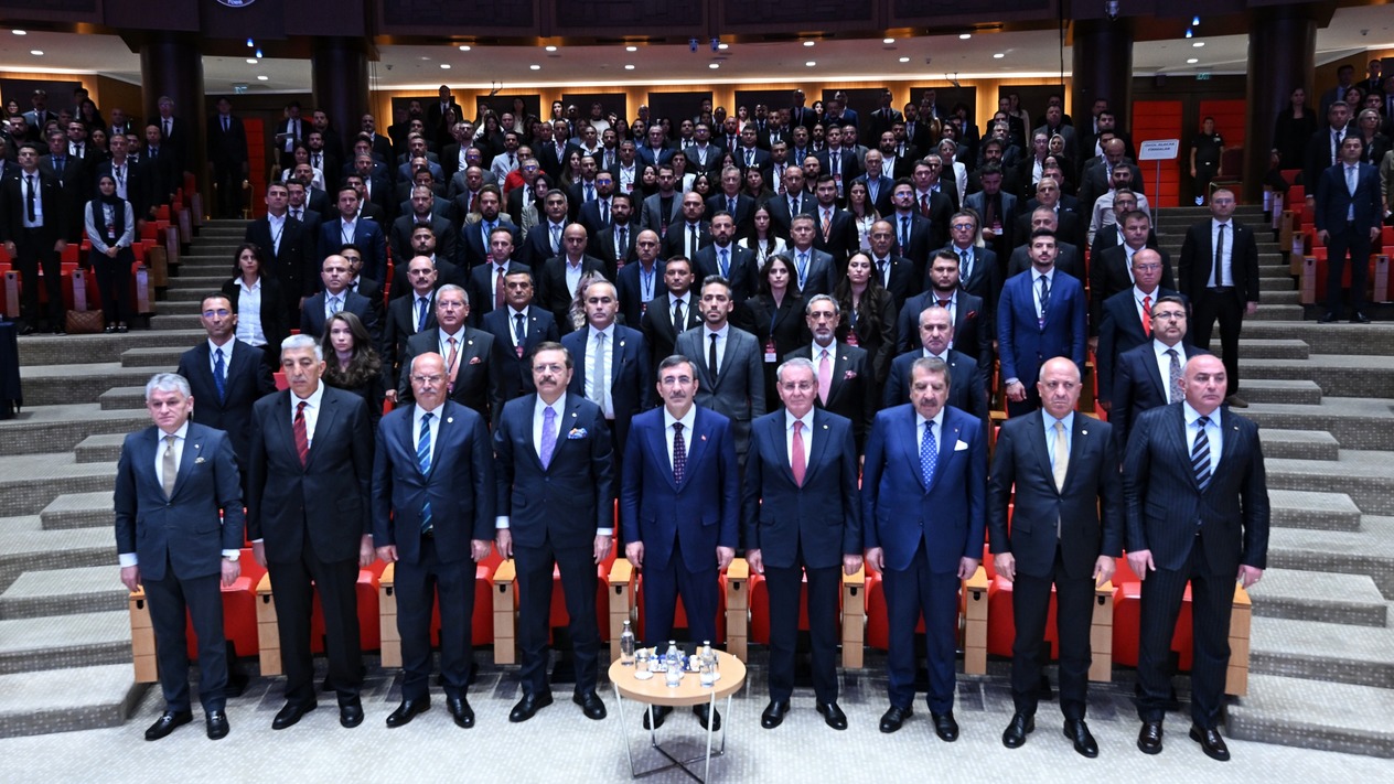 100 şirket Türkiye’den altı kat hızlı büyüdü