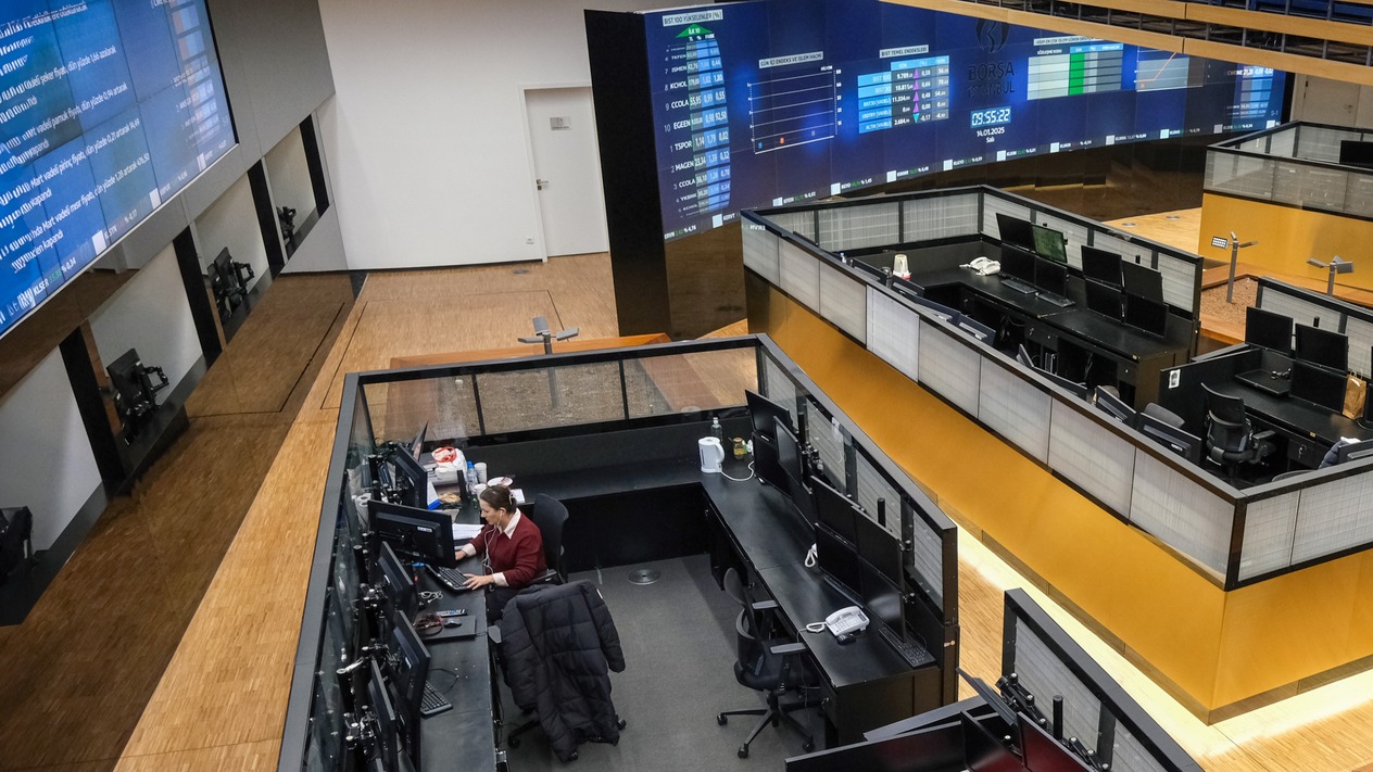 14 Şubat haftasında altın ve dolar yatırımcısına kazandırdı