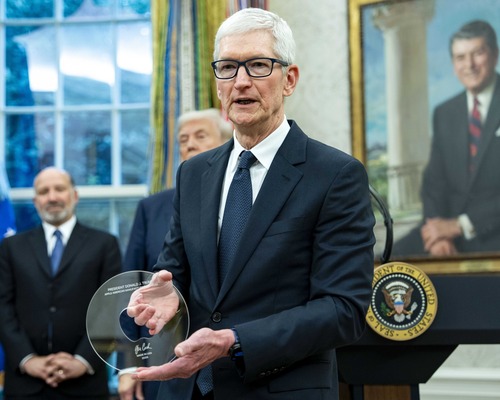 14 yıllık Cook dönemi bitiyor: Apple'da yeni CEO kim olacak?