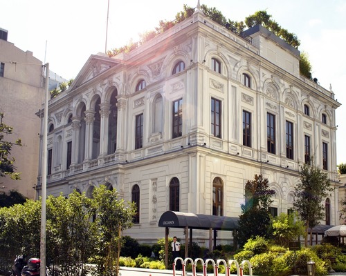 2,7 milyar dolarlık Soho House anlaşması: Ashton Kutcher yönetim kuruluna katılacak