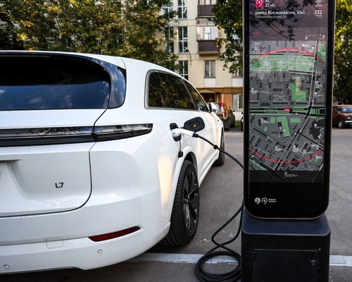 2024'te elektrikli araç satışları 17 milyonu aşarak rekor kırdı