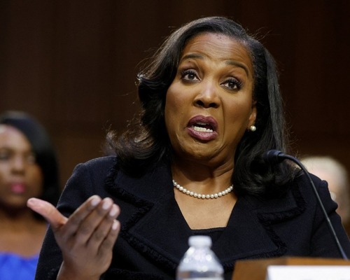 590'den fazla ekonomistten Fed Yönetim Kurulu Üyesi Cook'a destek