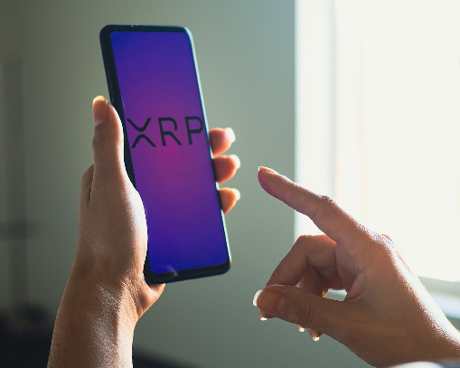 XRP, Bitcoin ve Ethereum'un ardından üçüncü büyük kripto para birimi oldu