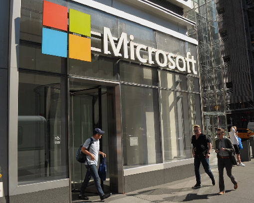 Microsoft yapay zeka için ücretsiz eğitim verecek