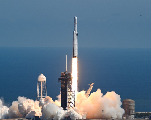 NASA 'Yaşamı Destekleyebilecek' Yerleri Araştırmak İçin Jüpiter'e Uzay Aracı Fırlattı