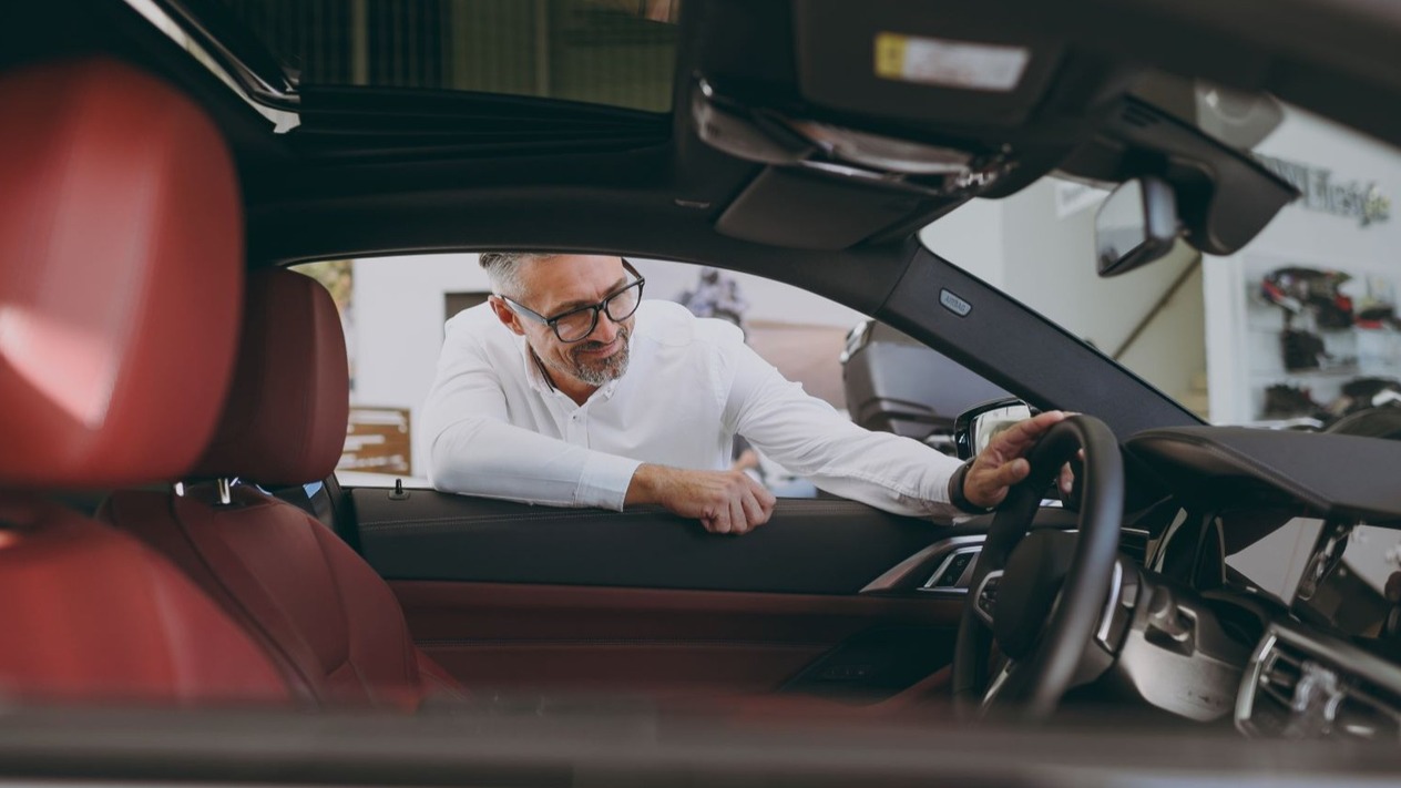 AB'de yeni otomobil satışları haziranda sert düştü