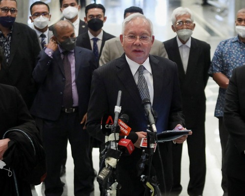  ABD, 1MDB yolsuzluğundan ele geçirilen DiCaprio’ya ait sanat eserlerini sattı