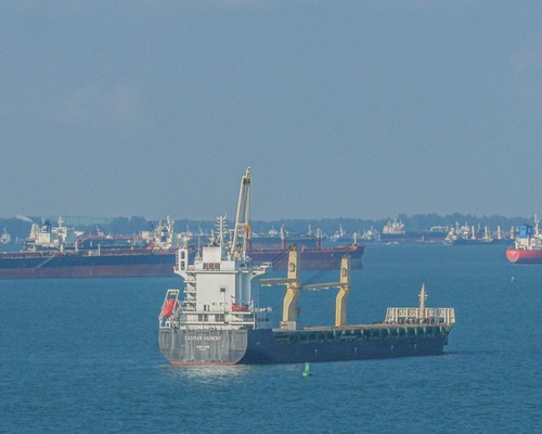 ABD ablukası sonrası İran bağlantılı tankerlerde dikkat çeken rota değişiklikleri