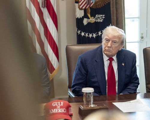 ABD Başkanı Trump’ın hala şirketini kontrol ettiği ortaya çıktı