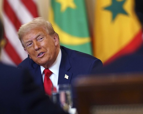 ABD Başkanı Trump makamını işlerini büyütmek için nasıl kullanıyor?