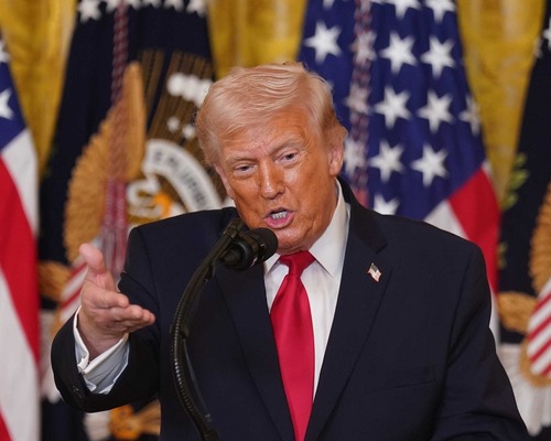 ABD Başkanı Trump’tan İran’a Katar tehdidi