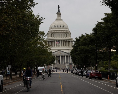 ABD'de hükümet kapandı: Ekonomi nasıl etkilenecek?