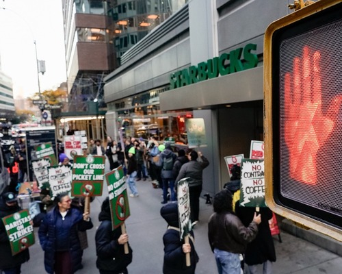 ABD’de Starbucks grevi yayılıyor