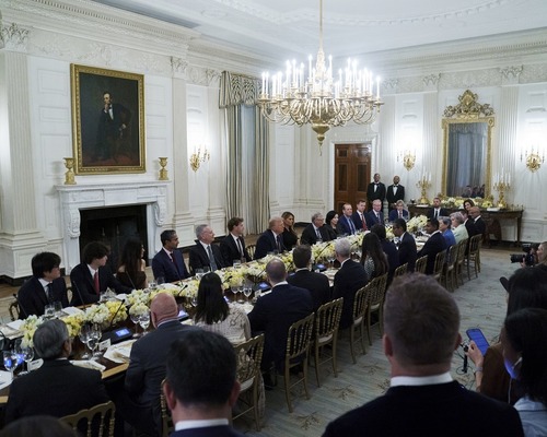 ABD’de yapay zeka sağı ikiye böldü: Trump’ın destekçilerinde Silikon Vadisi krizi