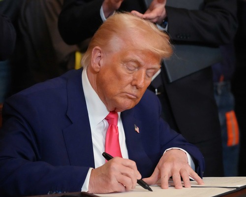 ABD, Japonya ile otomobil tarifelerini düşürdü