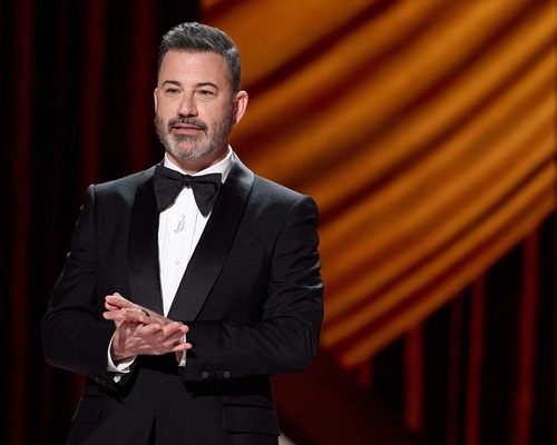 ABD medyası Trump'a boyun mu eğiyor?