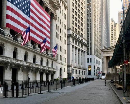 ABD’nin büyük hedge fonları ‘Muhteşem Yedili’de pozisyon küçülttü