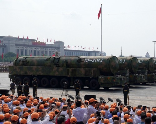 ABD, Rusya ve Çin karşı karşıya: Yeni nükleer silahlanma yarışı