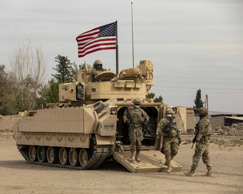 ABD, Suriye'deki 3 askeri üssünü kapattı