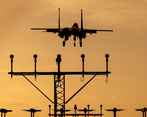 ABD'ye ait 3 adet F-15 savaş uçağı düşürüldü: CENTCOM'dan dost ateşi açıklaması