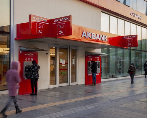 Akbank'tan 500 milyon dolarlık sürdürülebilirlik tahvil ihracı