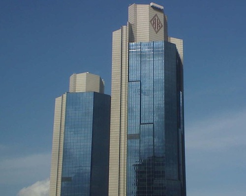 Akbank uluslararası piyasalardan 600 milyon dolar borçlandı