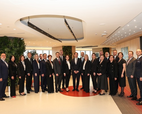 Akbank üst yönetiminde yeni dönem