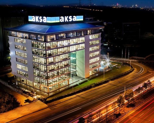 Aksa Enerji'den Afrika projelerine 300 milyon dolarlık kredi anlaşması