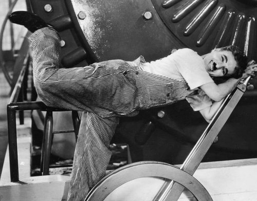 Algoritma ve ötesi: Dijital araçlar yetmez liderlik gerekir