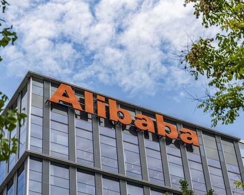 Alibaba Hong Kong'daki rekor hisse satışında 10 milyar dolar toplandı