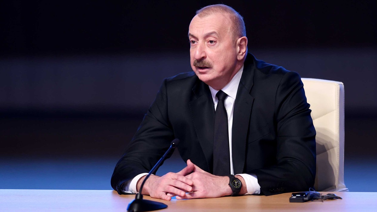Aliyev ile Azerbaycan satranç tahtasında güçlü oyuncu