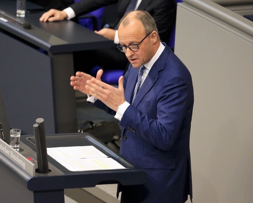 Almanya Avrupa'da askeri harcamaların öncüsü mü?