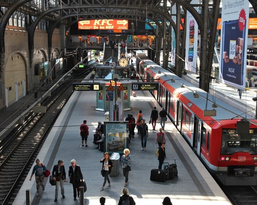 Almanya'da istihdam rüzgarı tersine döndü: 2020'den beri ilk düşüş