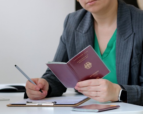 Almanya Ruslara rekor sayıda vatandaşlık verdi