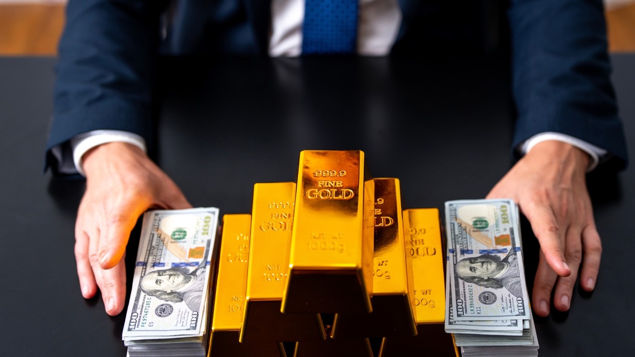 Altında Fed rallisi: Ons altın 4 bin 480 doların üzerine çıktı