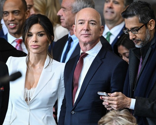 Amazon tarife iddialarını yalanladı, Trump Bezos’u övdü
