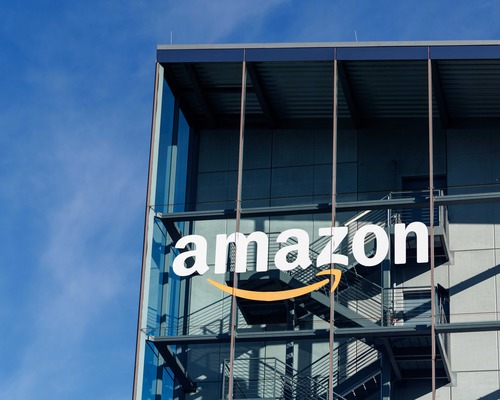 Amazon yılın finalinde vites yükseltti