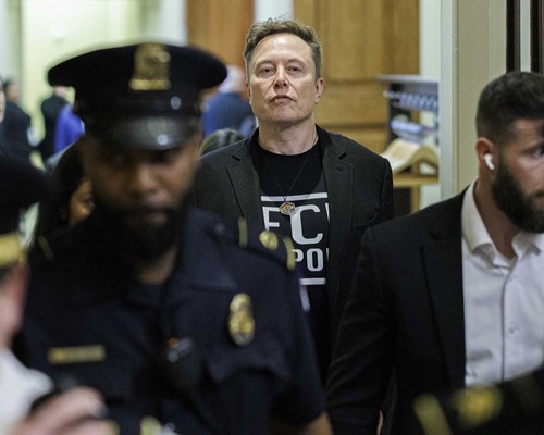 Amerikalıların yarısından fazlası Musk'a olumsuz bakıyor