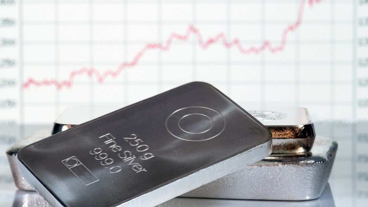 Analistler gümüşte yeni rekor bekliyor