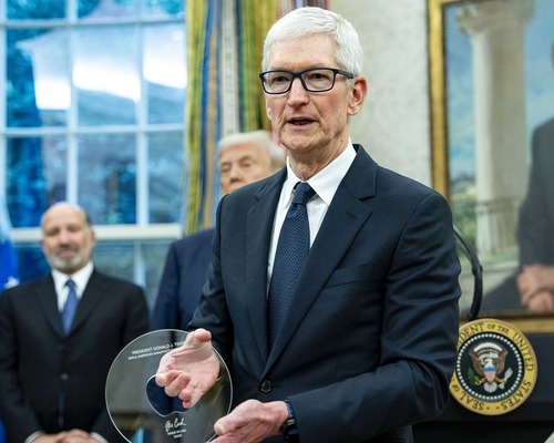 Apple CEO’sundan maliyet uyarısı: Fiyat artışları kaçınılmaz