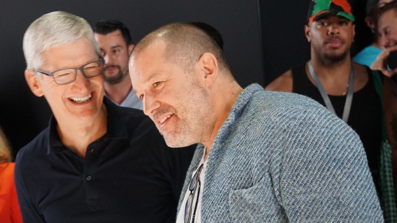 Apple’ın efsanevi tasarımcısı Jony Ive OpenAI anlaşması sayesinde milyarder olmaya hazırlanıyor