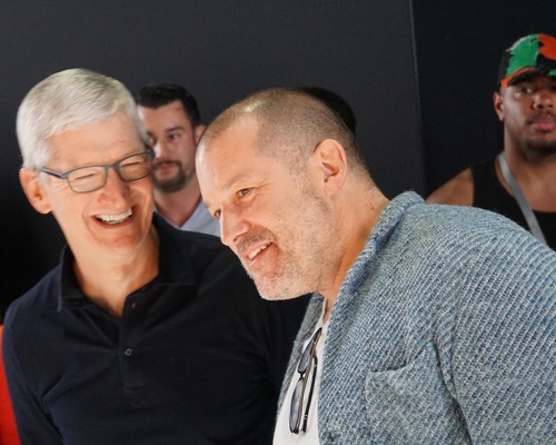 Apple’ın efsanevi tasarımcısı Jony Ive OpenAI anlaşması sayesinde milyarder olmaya hazırlanıyor
