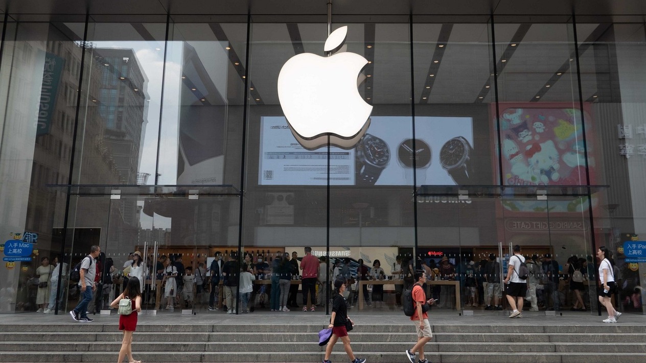 Apple’ın hisselerindeki düşüş piyasa değerini 275 milyar dolar azalttı