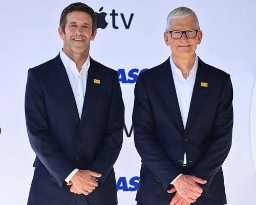 Apple'ın yeni CEO'su John Ternus’un hedefi sinema ve televizyon
