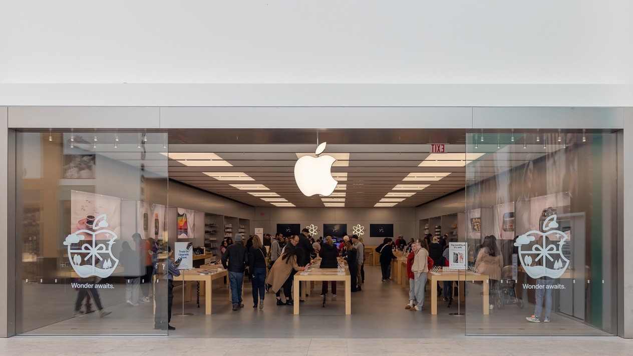 Apple milyarlara mal olan kendi çipiyle ürettiği iPhone 16e'yi tanıttı