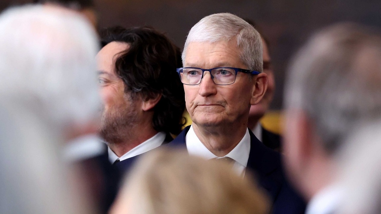 Apple yapay zeka yöneticisini Meta'ya kaptırdı