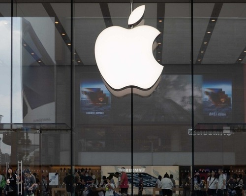 Apple yapay zekada geride kalsa da servet kazanmayı başarıyor