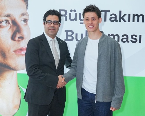 Arda Güler, Rüya Takımı ile buluştu