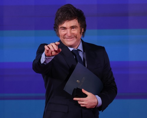 Arjantin'de Javier Milei, IMF anlaşmasının önünü başkanlık kararnamesiyle açtı