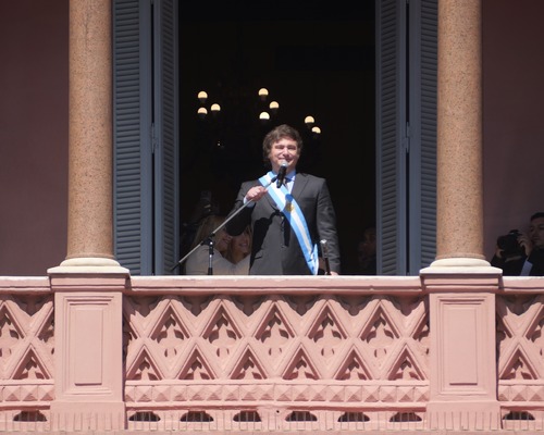 Arjantin milyarlarca dolarlık bakır yatırımı için buzul yasasını değiştiriyor